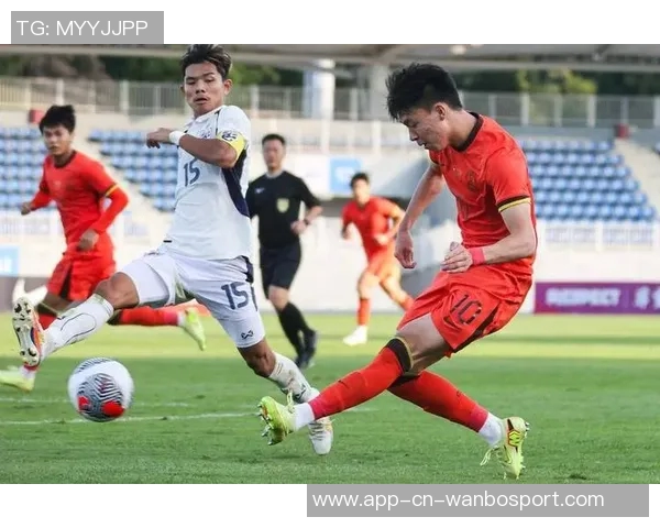 U22国足伤病问题严重刘浩帆彭啸尚未参与场地训练