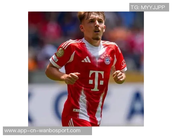 拜仁祝贺卡尔18岁生日球员为球队贡献31场7球4助攻